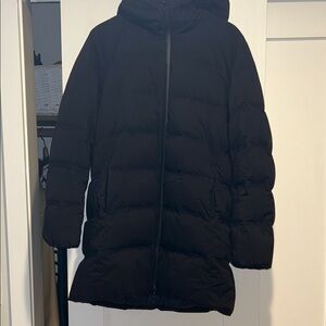 Uniqlo seamless mat black long puffer